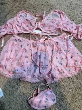 Pink Floral Lace Trim Pajama Set with Bra and Shorts